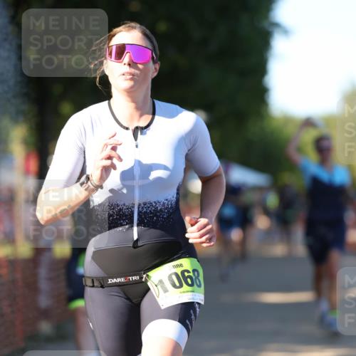 07.09.2025 - 19. Norderstedt Triathlon Michael Strokosch http://msf.ph/oto/8817511 07.09.2025 16:37:53 Laufen 529, 947, 1068, 1094, 1454, 1470, 1554, 1563, 1607 meine-sportfotos.de