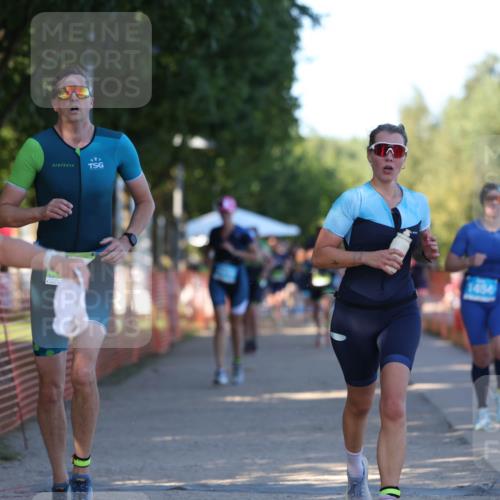 07.09.2025 - 19. Norderstedt Triathlon Michael Strokosch http://msf.ph/oto/8817522 07.09.2025 16:37:54 Laufen 529, 1068, 1094, 1454, 1470, 1554, 1563, 1607 meine-sportfotos.de