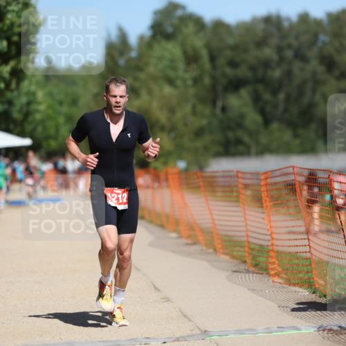 07.09.2025 - 19. Norderstedt Triathlon Michael Strokosch http://msf.ph/oto/8817593 07.09.2025 12:58:38 Laufen 1212, 1290, 1329 meine-sportfotos.de