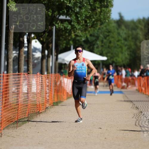 07.09.2025 - 19. Norderstedt Triathlon Michael Strokosch http://msf.ph/oto/8817596 07.09.2025 10:48:41 Laufen 61, 654 meine-sportfotos.de