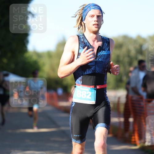 07.09.2025 - 19. Norderstedt Triathlon Michael Strokosch http://msf.ph/oto/8817677 07.09.2025 16:38:33 Laufen 882, 952, 1070, 1446, 1625 meine-sportfotos.de