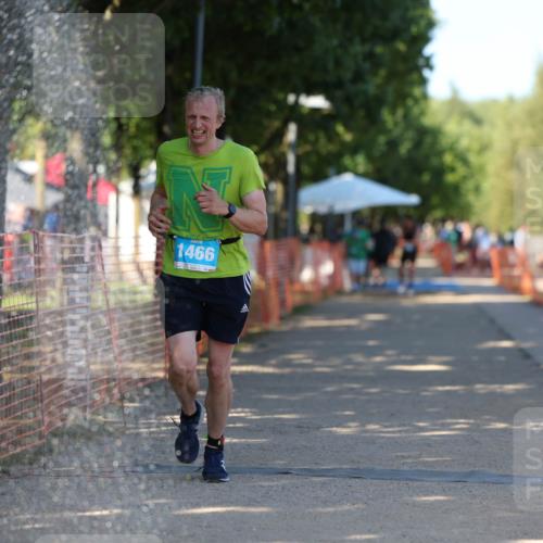 07.09.2025 - 19. Norderstedt Triathlon Michael Strokosch http://msf.ph/oto/8817787 07.09.2025 15:40:18 Laufen 463, 1466 meine-sportfotos.de