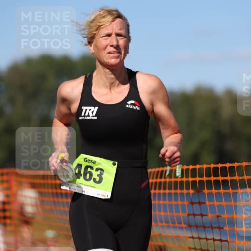 07.09.2025 - 19. Norderstedt Triathlon Michael Strokosch http://msf.ph/oto/8817810 07.09.2025 15:40:20 Laufen 463, 1466 meine-sportfotos.de