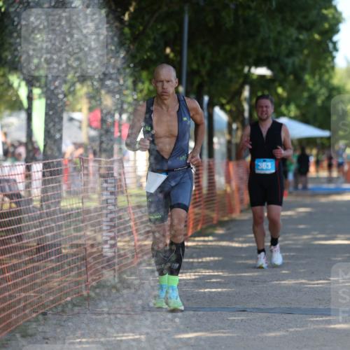 07.09.2025 - 19. Norderstedt Triathlon Michael Strokosch http://msf.ph/oto/8817814 07.09.2025 15:40:44 Laufen 363 meine-sportfotos.de
