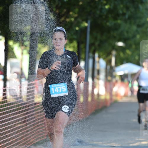 07.09.2025 - 19. Norderstedt Triathlon Michael Strokosch http://msf.ph/oto/8817816 07.09.2025 16:38:54 Laufen 432, 909, 957, 1475 meine-sportfotos.de