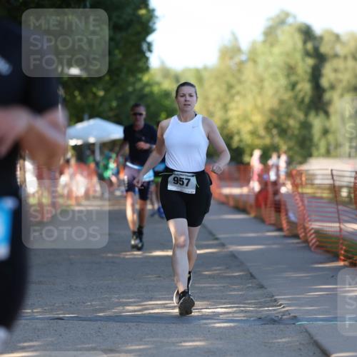 07.09.2025 - 19. Norderstedt Triathlon Michael Strokosch http://msf.ph/oto/8817832 07.09.2025 16:38:55 Laufen 416, 432, 909, 957, 1475 meine-sportfotos.de
