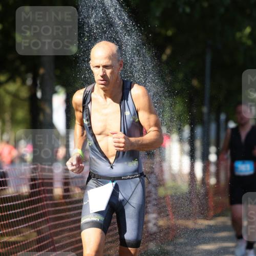 07.09.2025 - 19. Norderstedt Triathlon Michael Strokosch http://msf.ph/oto/8817835 07.09.2025 15:40:46 Laufen 363 meine-sportfotos.de