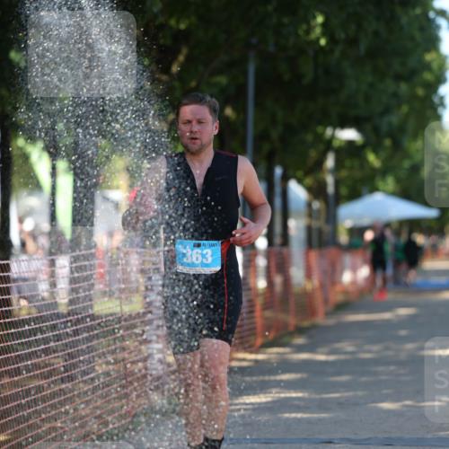 07.09.2025 - 19. Norderstedt Triathlon Michael Strokosch http://msf.ph/oto/8817849 07.09.2025 15:40:48 Laufen 363 meine-sportfotos.de