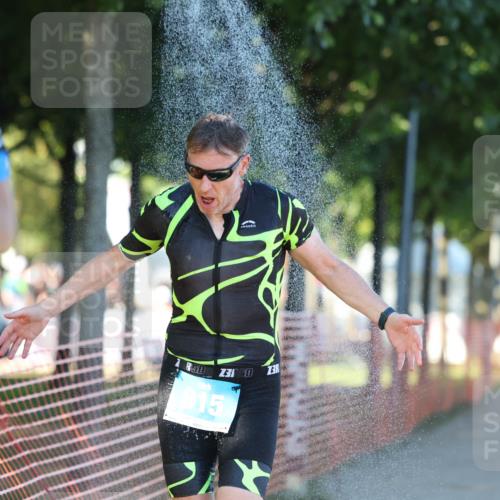 07.09.2025 - 19. Norderstedt Triathlon Michael Strokosch http://msf.ph/oto/8817863 07.09.2025 16:39:05 Laufen 416, 915, 916, 1060, 1073, 1105, 1550 meine-sportfotos.de