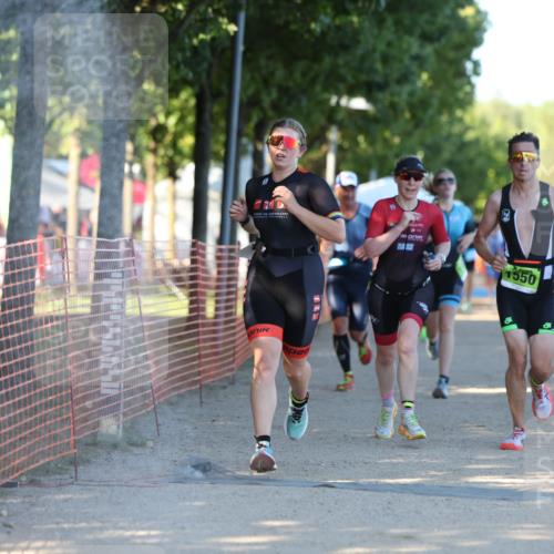 07.09.2025 - 19. Norderstedt Triathlon Michael Strokosch http://msf.ph/oto/8817870 07.09.2025 16:39:08 Laufen 915, 916, 1060, 1067, 1073, 1105, 1550 meine-sportfotos.de