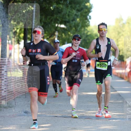 07.09.2025 - 19. Norderstedt Triathlon Michael Strokosch http://msf.ph/oto/8817877 07.09.2025 16:39:09 Laufen 916, 944, 1060, 1067, 1073, 1105, 1550 meine-sportfotos.de