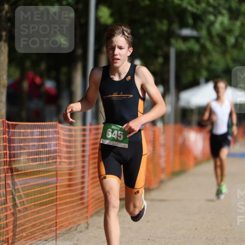 07.09.2025 - 19. Norderstedt Triathlon Michael Strokosch http://msf.ph/oto/8817880 07.09.2025 10:48:59 Laufen 113, 645, 665, 675 meine-sportfotos.de