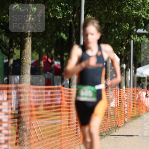 07.09.2025 - 19. Norderstedt Triathlon Michael Strokosch http://msf.ph/oto/8817883 07.09.2025 10:48:59 Laufen 113, 645, 665, 675 meine-sportfotos.de