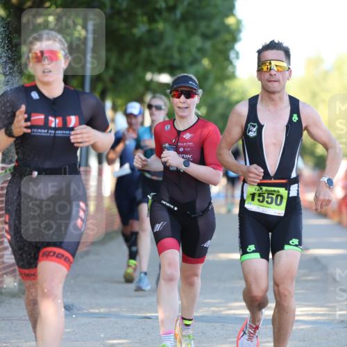07.09.2025 - 19. Norderstedt Triathlon Michael Strokosch http://msf.ph/oto/8817892 07.09.2025 16:39:10 Laufen 916, 944, 1060, 1067, 1073, 1105, 1550 meine-sportfotos.de