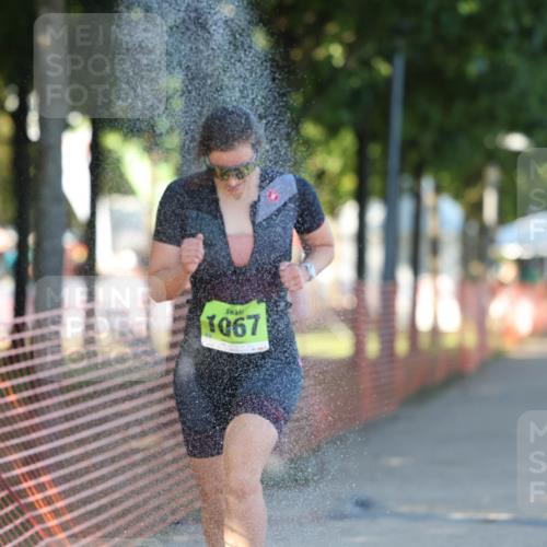 07.09.2025 - 19. Norderstedt Triathlon Michael Strokosch http://msf.ph/oto/8817924 07.09.2025 16:39:15 Laufen 868, 916, 944, 1067, 1083, 1105, 1564 meine-sportfotos.de