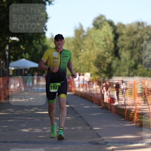 07.09.2025 - 19. Norderstedt Triathlon Michael Strokosch http://msf.ph/oto/8817929 07.09.2025 15:41:16 Laufen  meine-sportfotos.de
