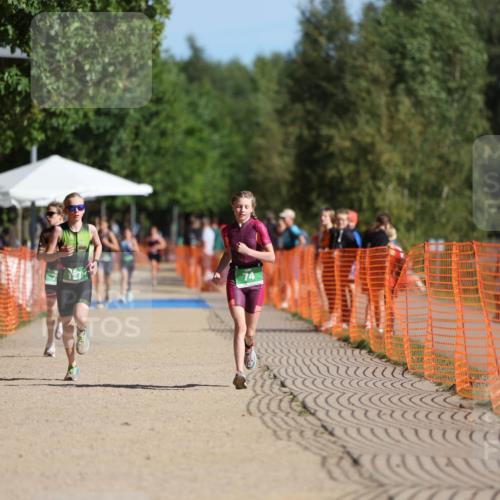 07.09.2025 - 19. Norderstedt Triathlon Michael Strokosch http://msf.ph/oto/8817958 07.09.2025 10:49:08 Laufen 74, 127, 675 meine-sportfotos.de