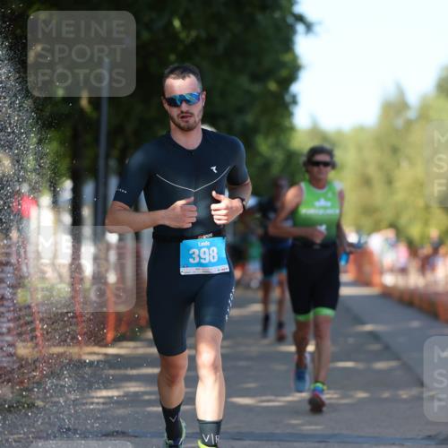 07.09.2025 - 19. Norderstedt Triathlon Michael Strokosch http://msf.ph/oto/8817994 07.09.2025 15:41:34 Laufen 474, 1484 meine-sportfotos.de