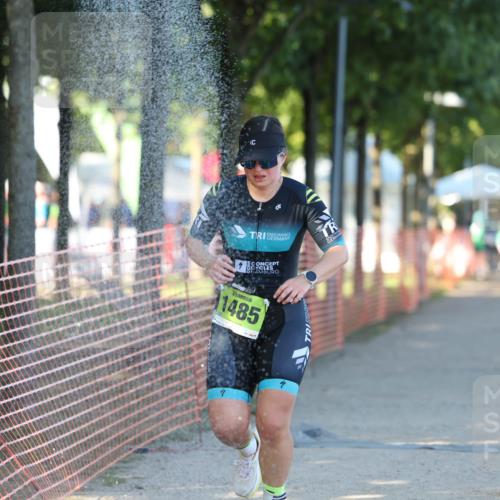 07.09.2025 - 19. Norderstedt Triathlon Michael Strokosch http://msf.ph/oto/8818004 07.09.2025 16:39:51 Laufen 1432, 1582 meine-sportfotos.de