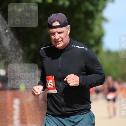07.09.2025 - 19. Norderstedt Triathlon Michael Strokosch http://msf.ph/oto/8818030 07.09.2025 12:59:29 Laufen 1255, 1256, 1327 meine-sportfotos.de