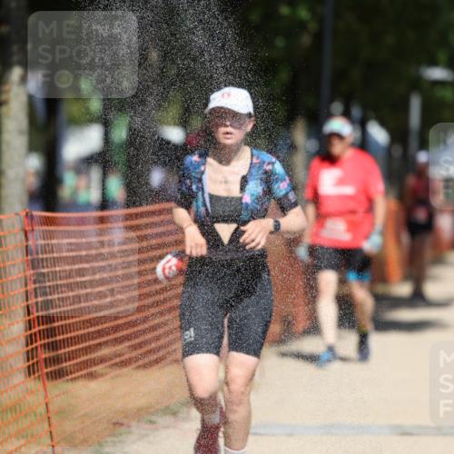 07.09.2025 - 19. Norderstedt Triathlon Michael Strokosch http://msf.ph/oto/8818071 07.09.2025 12:59:43 Laufen 214, 696, 776, 830, 1213, 1343 meine-sportfotos.de