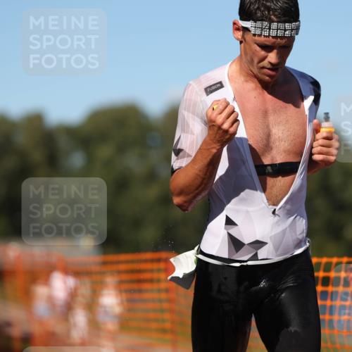 07.09.2025 - 19. Norderstedt Triathlon Michael Strokosch http://msf.ph/oto/8818121 07.09.2025 15:41:51 Laufen 1414, 1501 meine-sportfotos.de