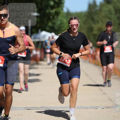 07.09.2025 - 19. Norderstedt Triathlon Michael Strokosch http://msf.ph/oto/8818148 07.09.2025 12:59:50 Laufen 146, 696, 757, 830, 847, 1213 meine-sportfotos.de