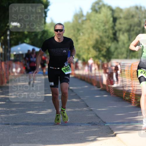 07.09.2025 - 19. Norderstedt Triathlon Michael Strokosch http://msf.ph/oto/8818168 07.09.2025 15:42:07 Laufen 374, 476, 987, 1447 meine-sportfotos.de