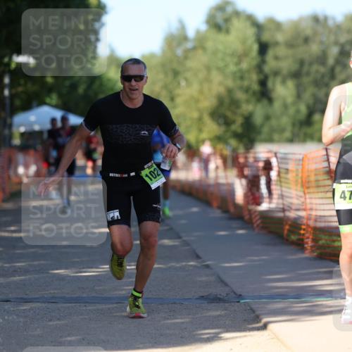 07.09.2025 - 19. Norderstedt Triathlon Michael Strokosch http://msf.ph/oto/8818173 07.09.2025 15:42:07 Laufen 374, 476, 987, 1447 meine-sportfotos.de
