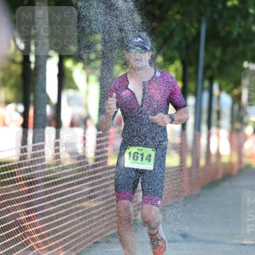 07.09.2025 - 19. Norderstedt Triathlon Michael Strokosch http://msf.ph/oto/8818184 07.09.2025 16:40:30 Laufen 365, 1054, 1400, 1420, 1614 meine-sportfotos.de
