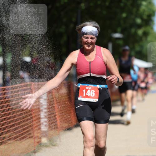 07.09.2025 - 19. Norderstedt Triathlon Michael Strokosch http://msf.ph/oto/8818221 07.09.2025 12:59:54 Laufen 146, 696, 757, 847, 1213, 1235 meine-sportfotos.de