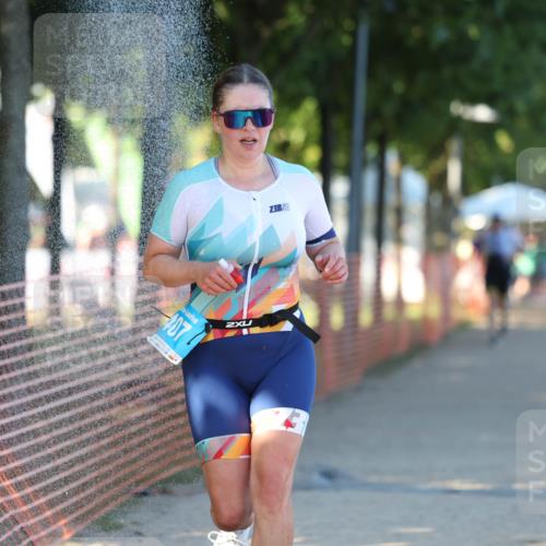 07.09.2025 - 19. Norderstedt Triathlon Michael Strokosch http://msf.ph/oto/8818234 07.09.2025 16:40:40 Laufen 1054, 1102, 1400, 1420 meine-sportfotos.de