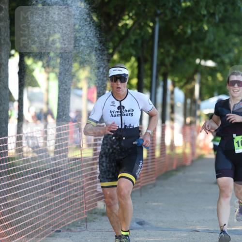 07.09.2025 - 19. Norderstedt Triathlon Michael Strokosch http://msf.ph/oto/8818244 07.09.2025 16:40:49 Laufen 1059, 1090, 1091, 1107 meine-sportfotos.de