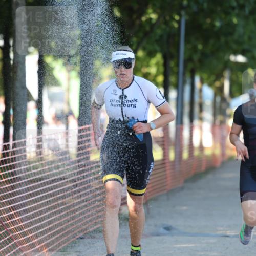 07.09.2025 - 19. Norderstedt Triathlon Michael Strokosch http://msf.ph/oto/8818248 07.09.2025 16:40:50 Laufen 1059, 1090, 1091, 1107 meine-sportfotos.de