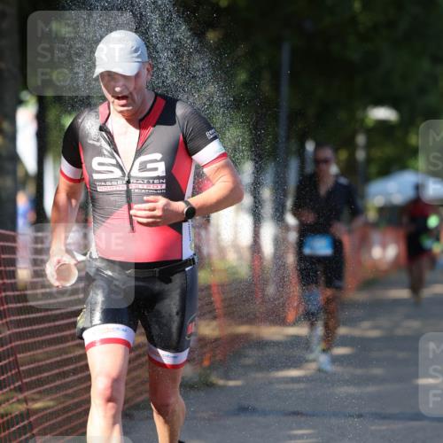 07.09.2025 - 19. Norderstedt Triathlon Michael Strokosch http://msf.ph/oto/8818278 07.09.2025 15:42:16 Laufen 428, 987, 1447 meine-sportfotos.de