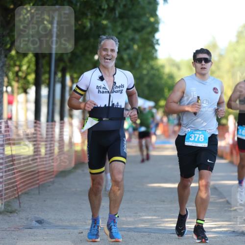 07.09.2025 - 19. Norderstedt Triathlon Michael Strokosch http://msf.ph/oto/8818306 07.09.2025 16:41:14 Laufen 378, 405, 421, 1405, 1592 meine-sportfotos.de