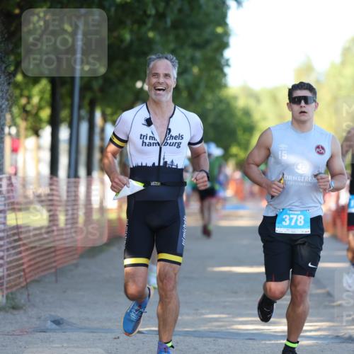07.09.2025 - 19. Norderstedt Triathlon Michael Strokosch http://msf.ph/oto/8818309 07.09.2025 16:41:14 Laufen 378, 405, 421, 1405, 1592 meine-sportfotos.de