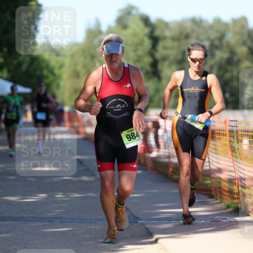07.09.2025 - 19. Norderstedt Triathlon Michael Strokosch http://msf.ph/oto/8818338 07.09.2025 15:42:24 Laufen 458, 1453, 1489 meine-sportfotos.de