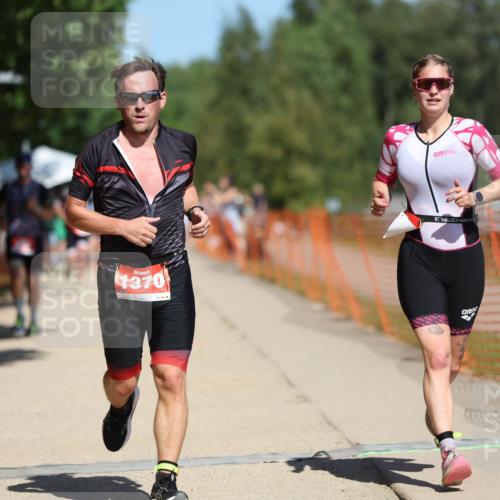 07.09.2025 - 19. Norderstedt Triathlon Michael Strokosch http://msf.ph/oto/8818350 07.09.2025 13:00:04 Laufen 858, 1230, 1235, 1263, 1370 meine-sportfotos.de