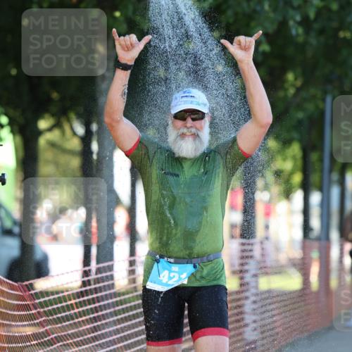 07.09.2025 - 19. Norderstedt Triathlon Michael Strokosch http://msf.ph/oto/8818362 07.09.2025 16:41:27 Laufen 1584, 1595 meine-sportfotos.de