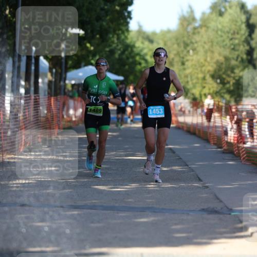 07.09.2025 - 19. Norderstedt Triathlon Michael Strokosch http://msf.ph/oto/8818366 07.09.2025 15:42:29 Laufen 458, 1453, 1489 meine-sportfotos.de