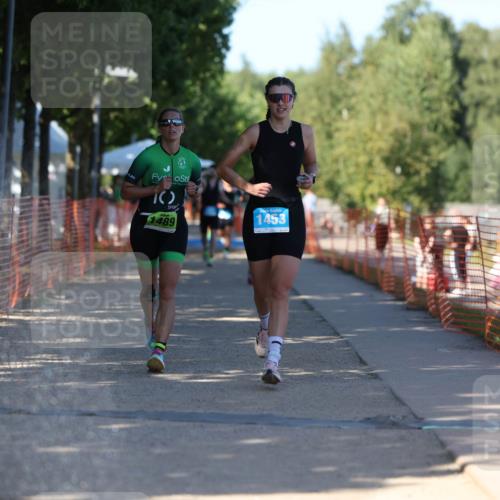 07.09.2025 - 19. Norderstedt Triathlon Michael Strokosch http://msf.ph/oto/8818372 07.09.2025 15:42:29 Laufen 458, 1453, 1489 meine-sportfotos.de