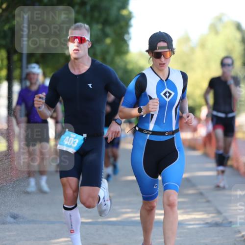 07.09.2025 - 19. Norderstedt Triathlon Michael Strokosch http://msf.ph/oto/8818377 07.09.2025 16:41:46 Laufen 401, 885, 939, 1057, 1100, 1545 meine-sportfotos.de