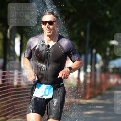 07.09.2025 - 19. Norderstedt Triathlon Michael Strokosch http://msf.ph/oto/8818491 07.09.2025 15:42:43 Laufen 395 meine-sportfotos.de