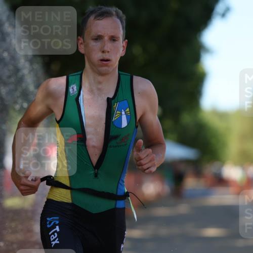 07.09.2025 - 19. Norderstedt Triathlon Michael Strokosch http://msf.ph/oto/8818580 07.09.2025 15:42:59 Laufen 1506 meine-sportfotos.de