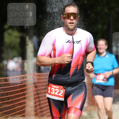 07.09.2025 - 19. Norderstedt Triathlon Michael Strokosch http://msf.ph/oto/8818641 07.09.2025 13:00:24 Laufen 783, 820, 1252, 1322, 1338 meine-sportfotos.de