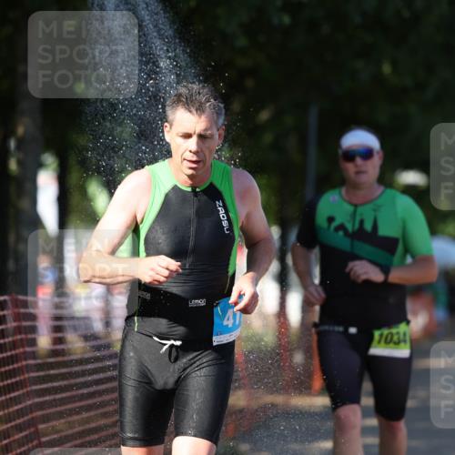07.09.2025 - 19. Norderstedt Triathlon Michael Strokosch http://msf.ph/oto/8818767 07.09.2025 15:43:39 Laufen 417 meine-sportfotos.de