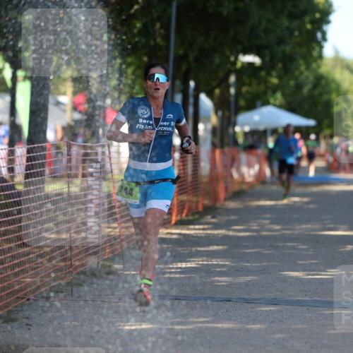 07.09.2025 - 19. Norderstedt Triathlon Michael Strokosch http://msf.ph/oto/8818794 07.09.2025 15:43:50 Laufen 444 meine-sportfotos.de