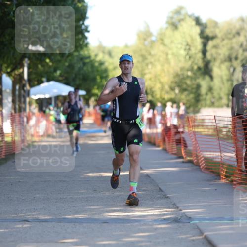 07.09.2025 - 19. Norderstedt Triathlon Michael Strokosch http://msf.ph/oto/8818866 07.09.2025 16:43:25 Laufen 1097, 1555, 1602 meine-sportfotos.de