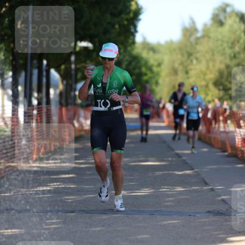 07.09.2025 - 19. Norderstedt Triathlon Michael Strokosch http://msf.ph/oto/8818892 07.09.2025 15:44:12 Laufen 379, 1491 meine-sportfotos.de